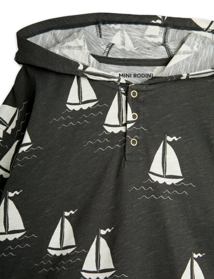 Hoodie Sailing Boats Grey, Mini Rodini – Bild 2